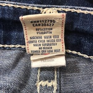 True Religion Shorts - TRUE RELIGION jean Bermuda shorts long cuffed 31 True Religion Shorts - TRUE RELIGION jean Bermuda shorts long cuffed 31
